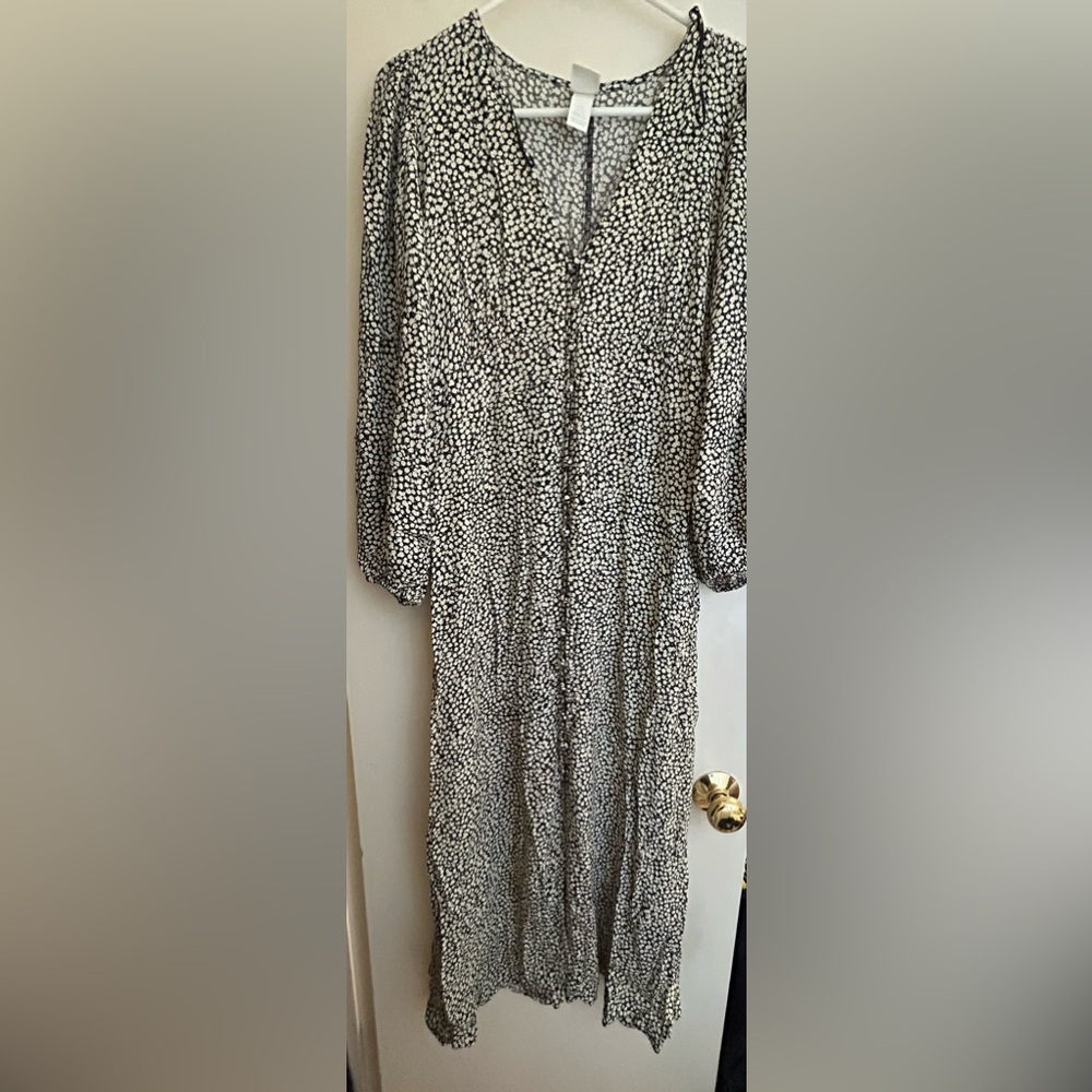 H&M Black and White Women's Dress